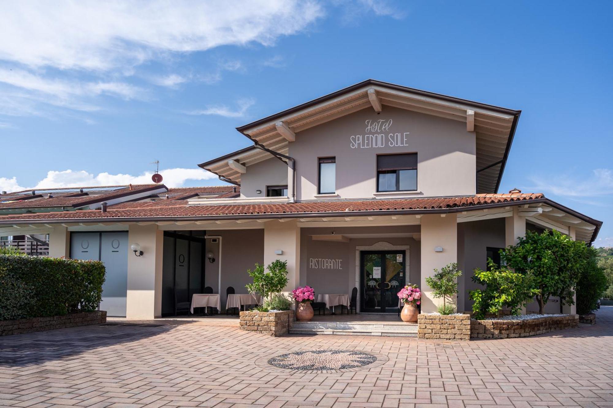 Spa Hotel Splendid Sole Manerba del Garda Exterior foto
